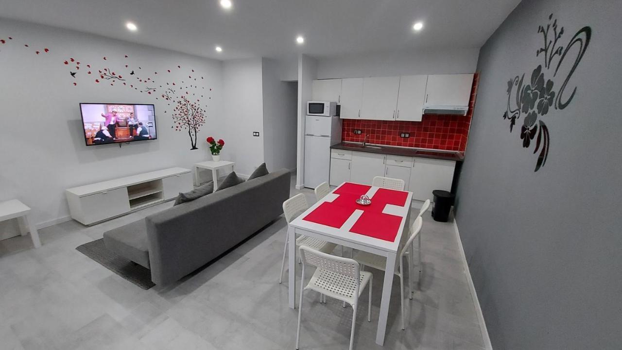 Madrid Flower Apartment ภายนอก รูปภาพ